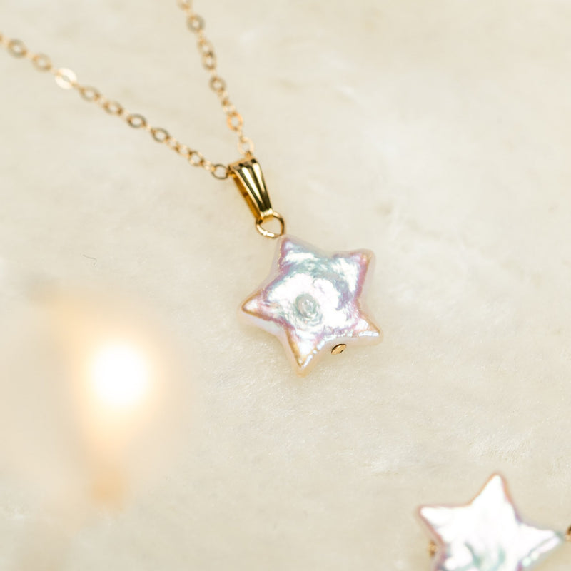 Estrella Star Pearl Necklace