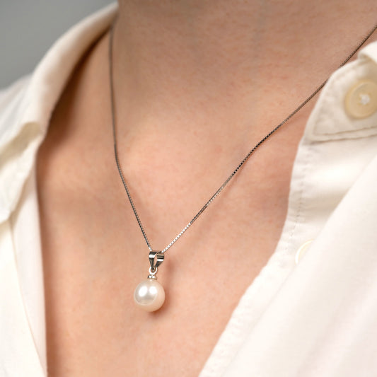 Pearl Drop Necklace